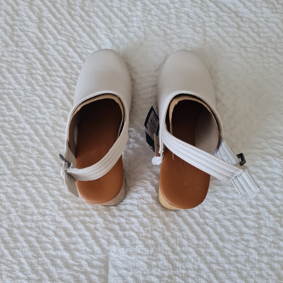 Universal Thread || Clogs Mules Color White Various Sz, 7, 9.5 - Picture 8 of 12